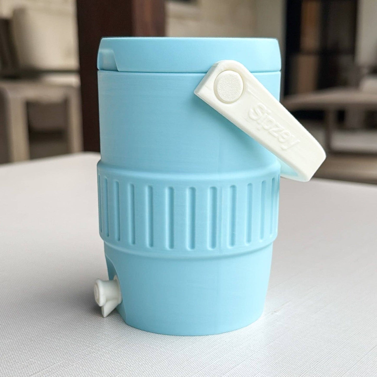 Retro Jug Cooler Can Holder (Soda Cans): Light Blue