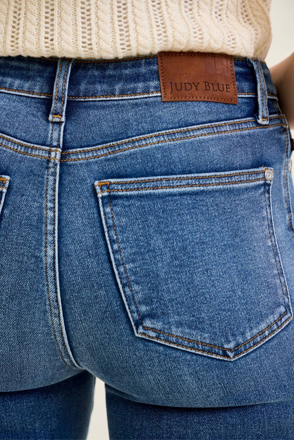 HW CHARLOTTE Flare MD Soft Tide: MD / 5(27)