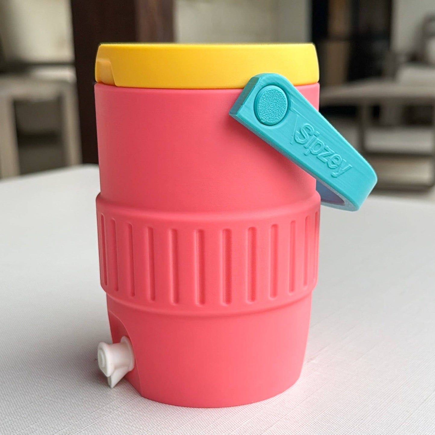 Retro Jug Cooler Can Holder (Soda Cans): Neon Pink
