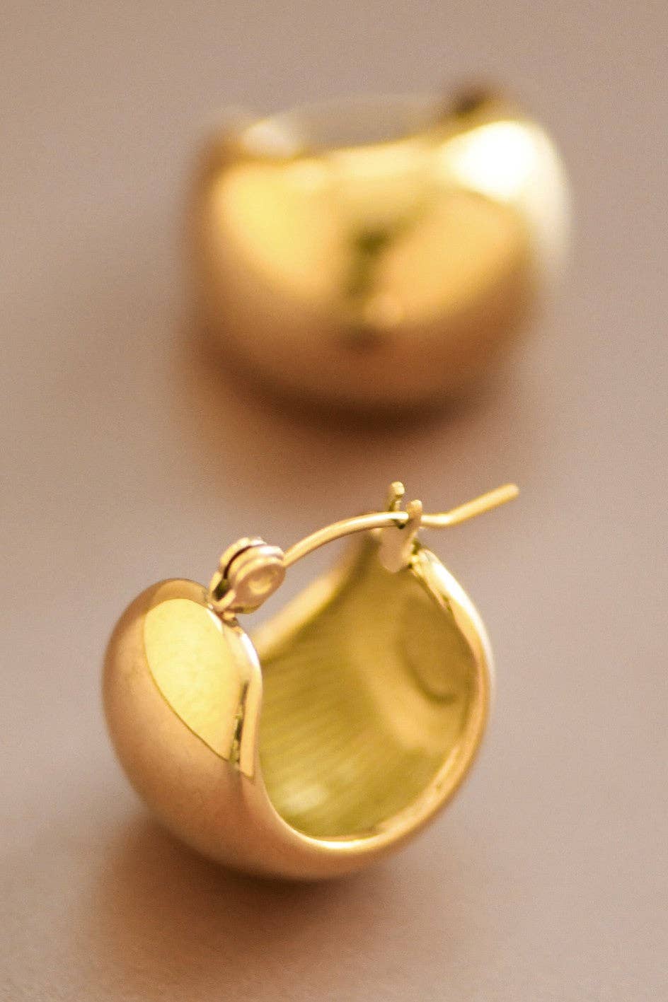 18K Gold Plated Waterproof Stainless Steel Hoop Earrings - 7463: S0OX3T7463