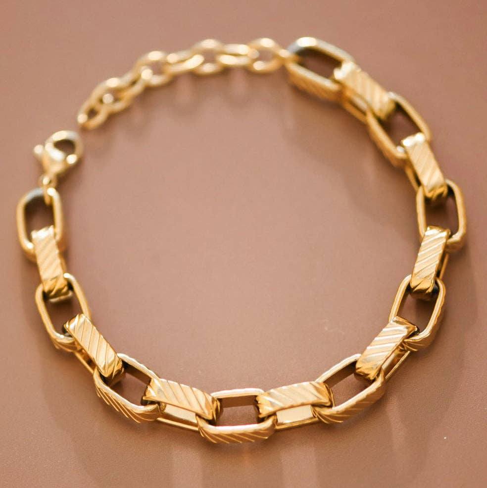 18K Gold Plated Waterproof Stainless Steel Chain Bracelet - 7066: S0OX3T7066 Gold