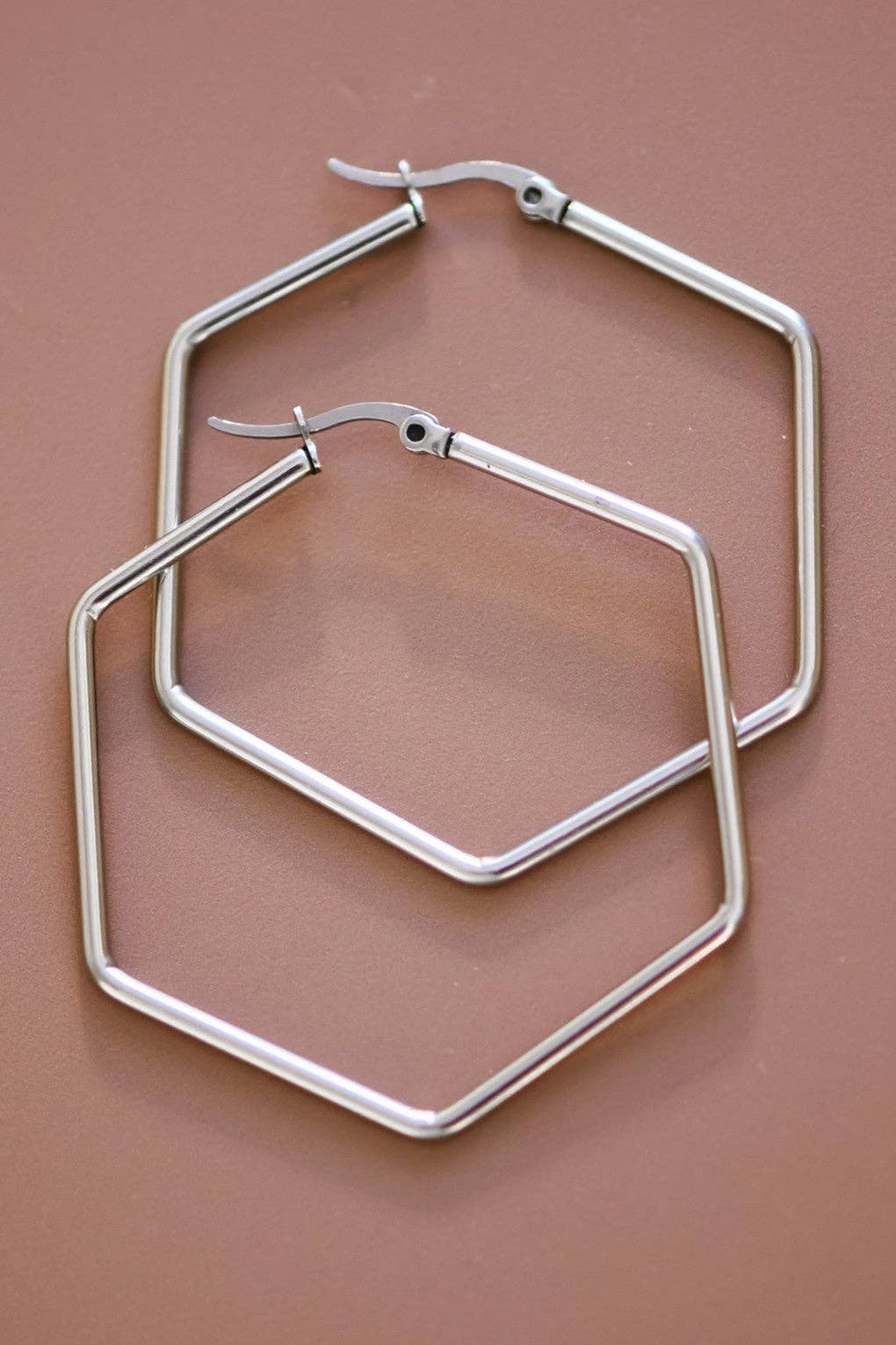 Tarnish-Resistant Waterproof Stainless Steel Hoop Earrings - 7150: S0OX3T7150 Silver