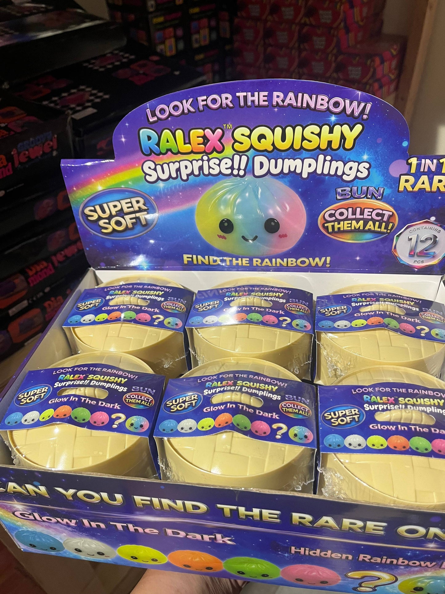 WRAPPED Glow in the Dark Rainbow Chaser | A109