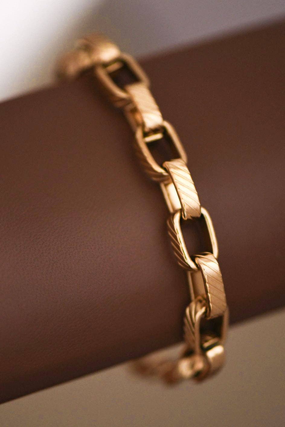 18K Gold Plated Waterproof Stainless Steel Chain Bracelet - 7066: S0OX3T7066 Gold