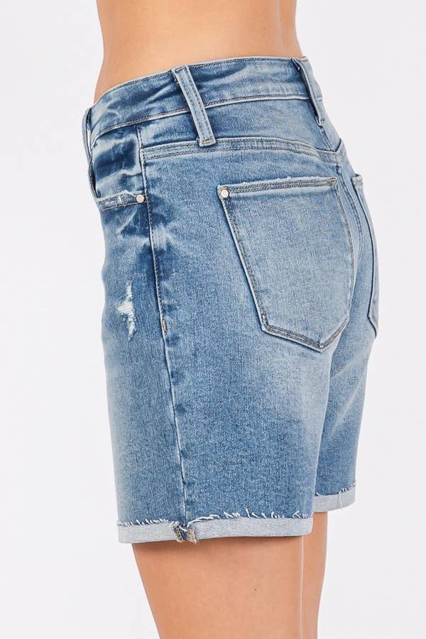 P1329R-MD MID RISE STRETCH 7-INCH MIDI SHORTS W/ CUFFED HEM