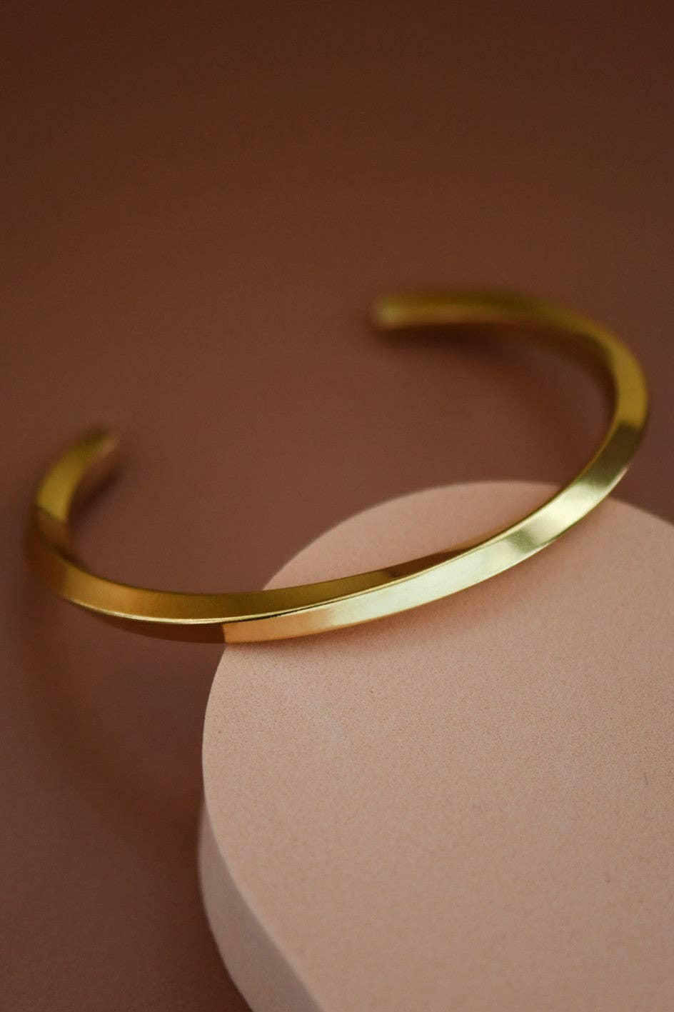 18K Gold PVD Plated Waterproof Stainless Steel Cuff - 7205: S0OX3T7205 Gold