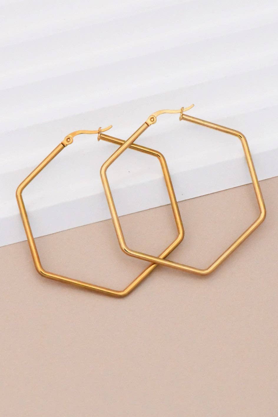 18K Gold Plated Waterproof Stainless Steel Hoop Earrings - 7151: S0OX3T7151 Gold