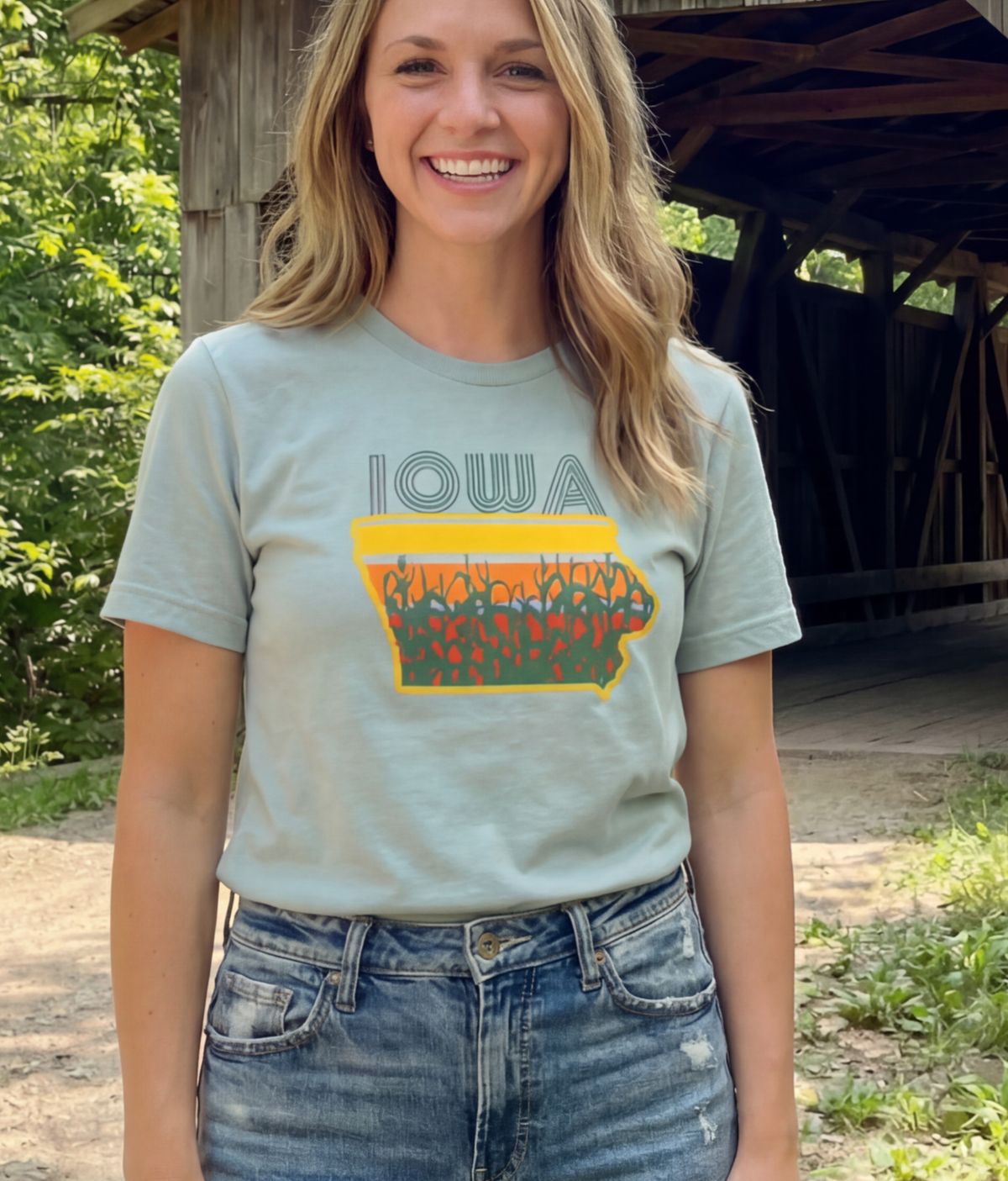 IOWA RETRO  / UNISEX T-SHIRT Multi Color Print : Athletic Heather / L
