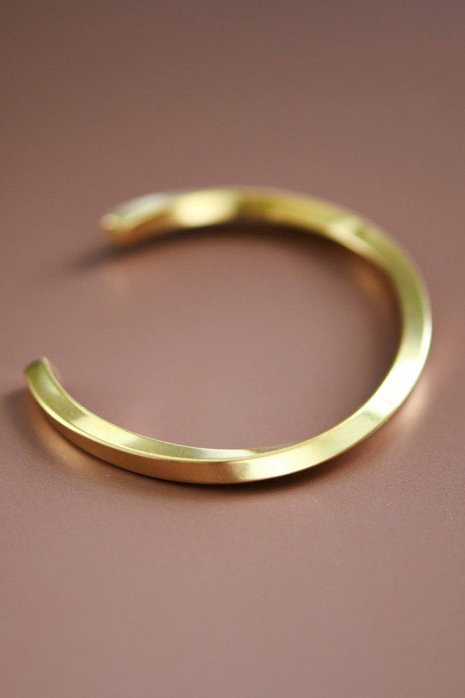 18K Gold PVD Plated Waterproof Stainless Steel Cuff - 7205: S0OX3T7205 Gold
