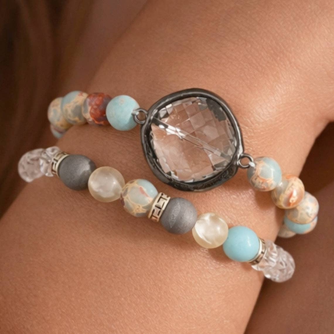 Aqua Terra Jasper Stone Bracelet Set with Faceted Centerpiece – 8057: S0OX3T8057