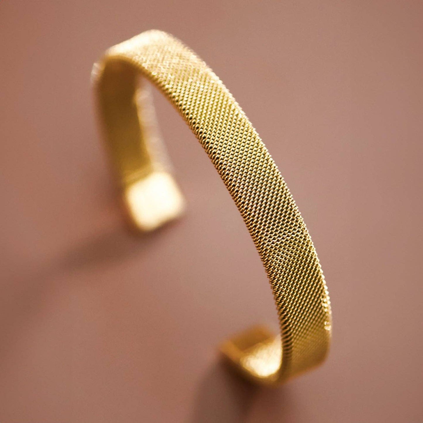 18K Gold Plated Waterproof Stainless Steel Cuff - 6984: S0OX3T6984 Gold