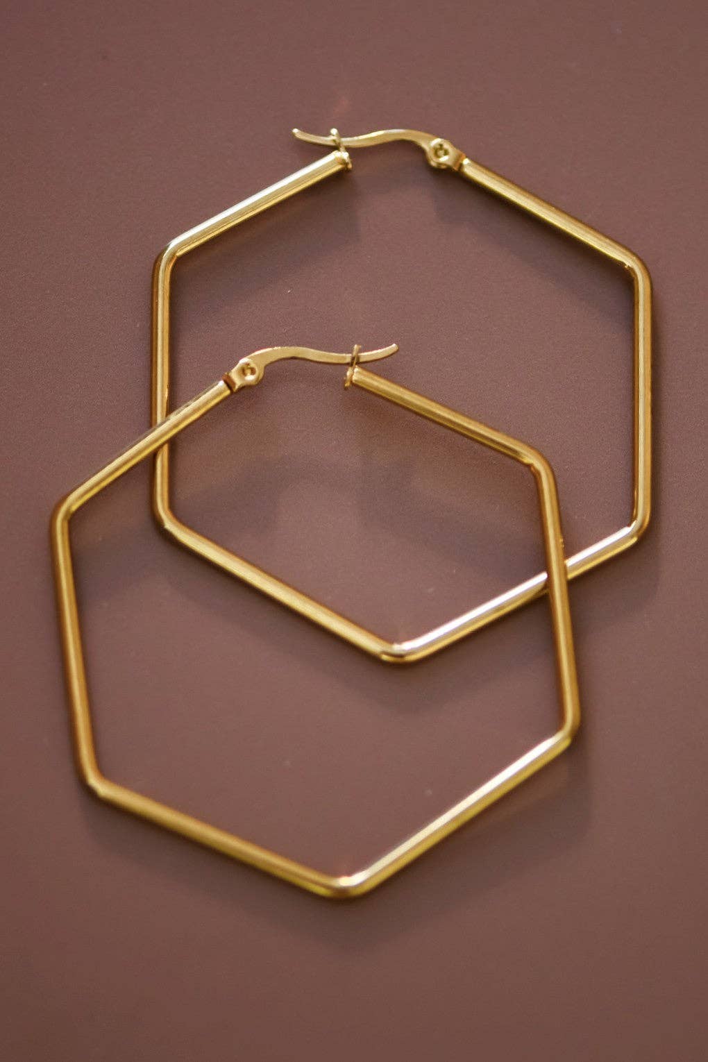 18K Gold Plated Waterproof Stainless Steel Hoop Earrings - 7151: S0OX3T7151 Gold