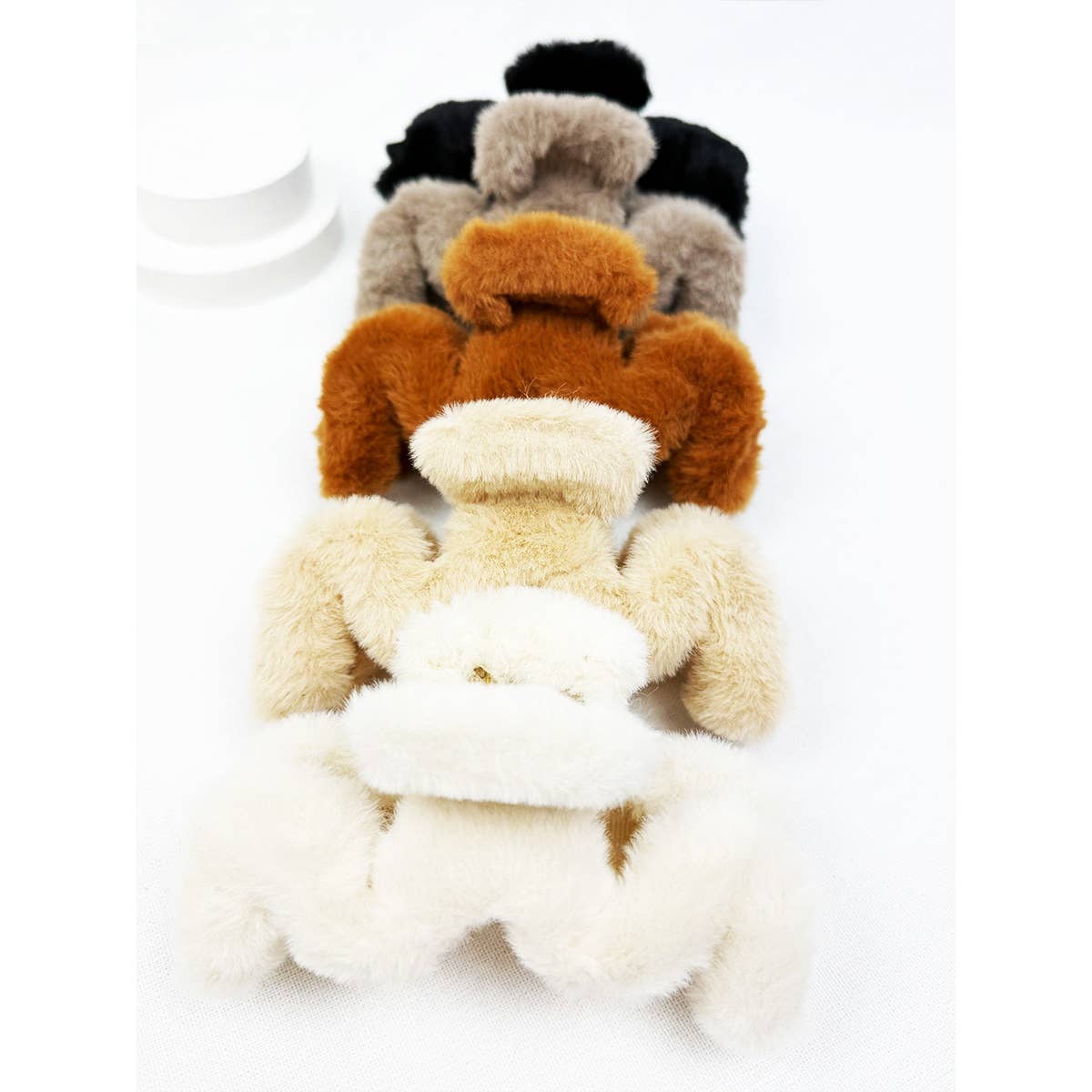 Jumbo Faux Fur Wavy Hair Claw Clips: MIX COLOR / ONE(12)