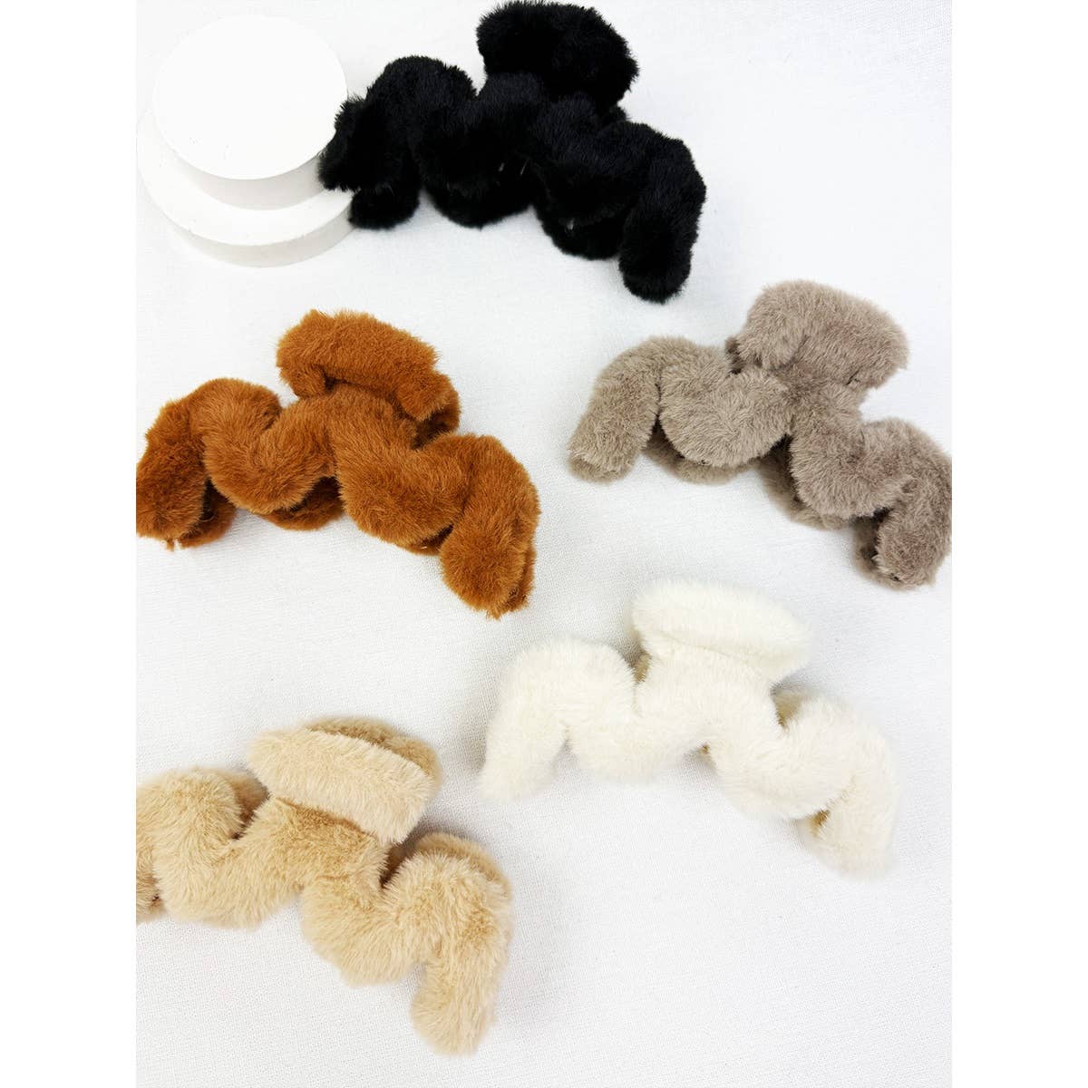 Jumbo Faux Fur Wavy Hair Claw Clips: MIX COLOR / ONE(12)