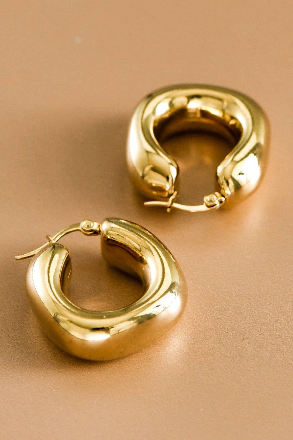 18K Gold Plated Waterproof Stainless Steel Hoop Earrings - 7367: S0OX3T7367