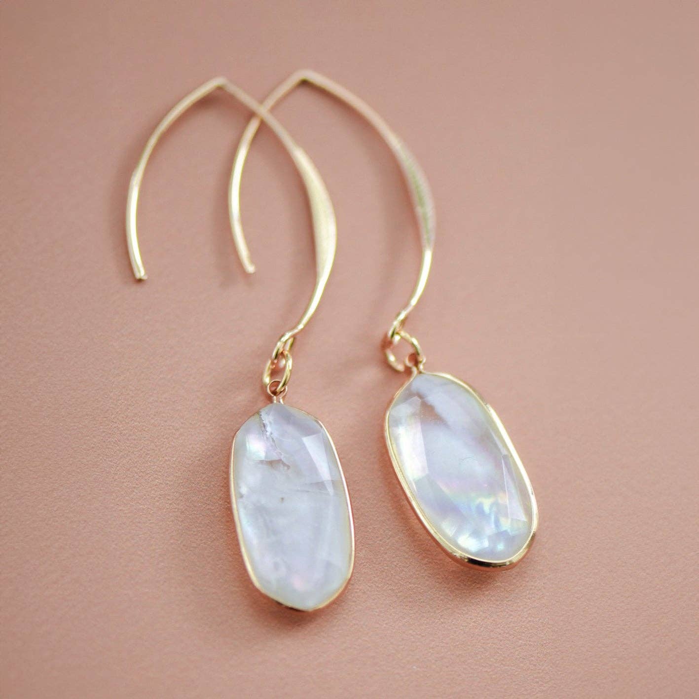 White Pearl Wire Threader Drop Earrings - 6179: S0OX3T6179 Pearl Shell