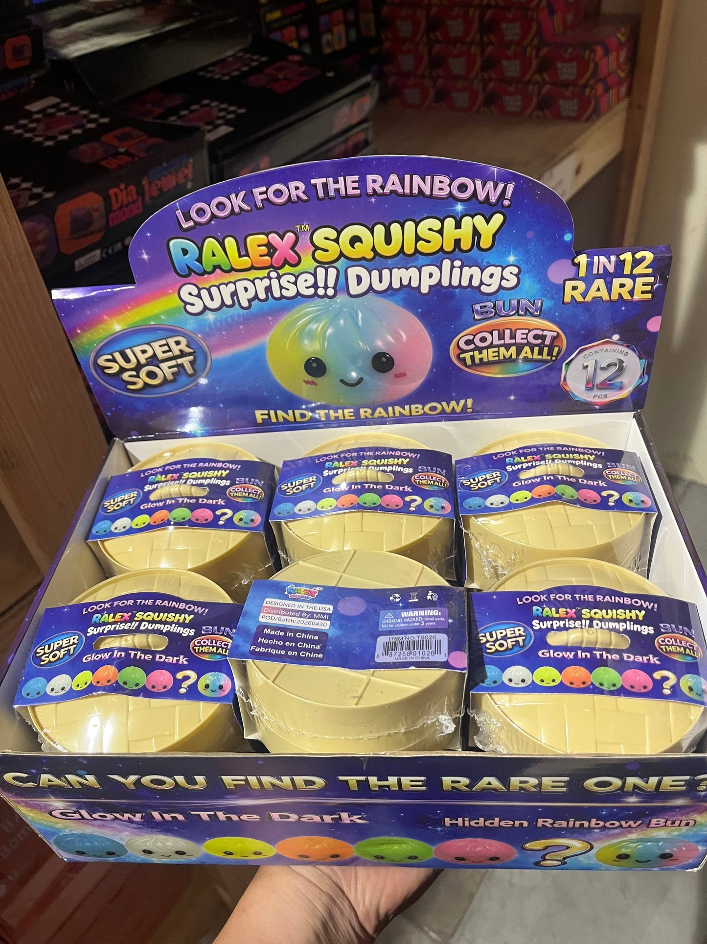 WRAPPED Glow in the Dark Rainbow Chaser | A109