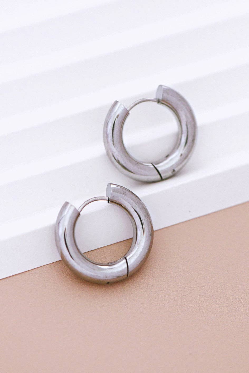 Tarnish Resistant Waterproof Stainless Steel Hoop Earrings - 7078: S0OX3T7078 Silver
